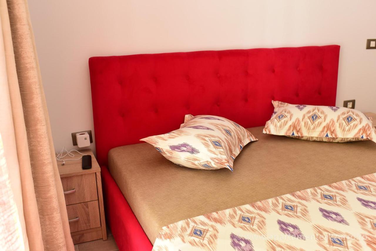 Apartamente Azzurro On The Beach Navodari Bagian luar foto